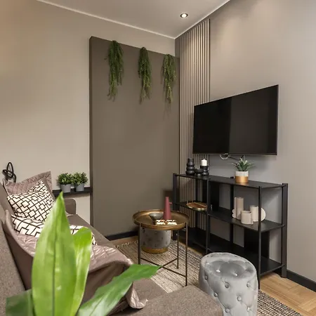 Nautilus Luxury 1 Apartment